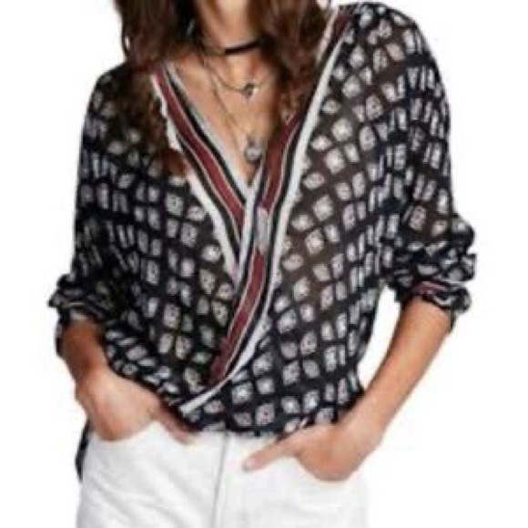 Free People Tops - NWT FREE PEOPLE BOHO LONG SLEEVE TOP MEDIUM